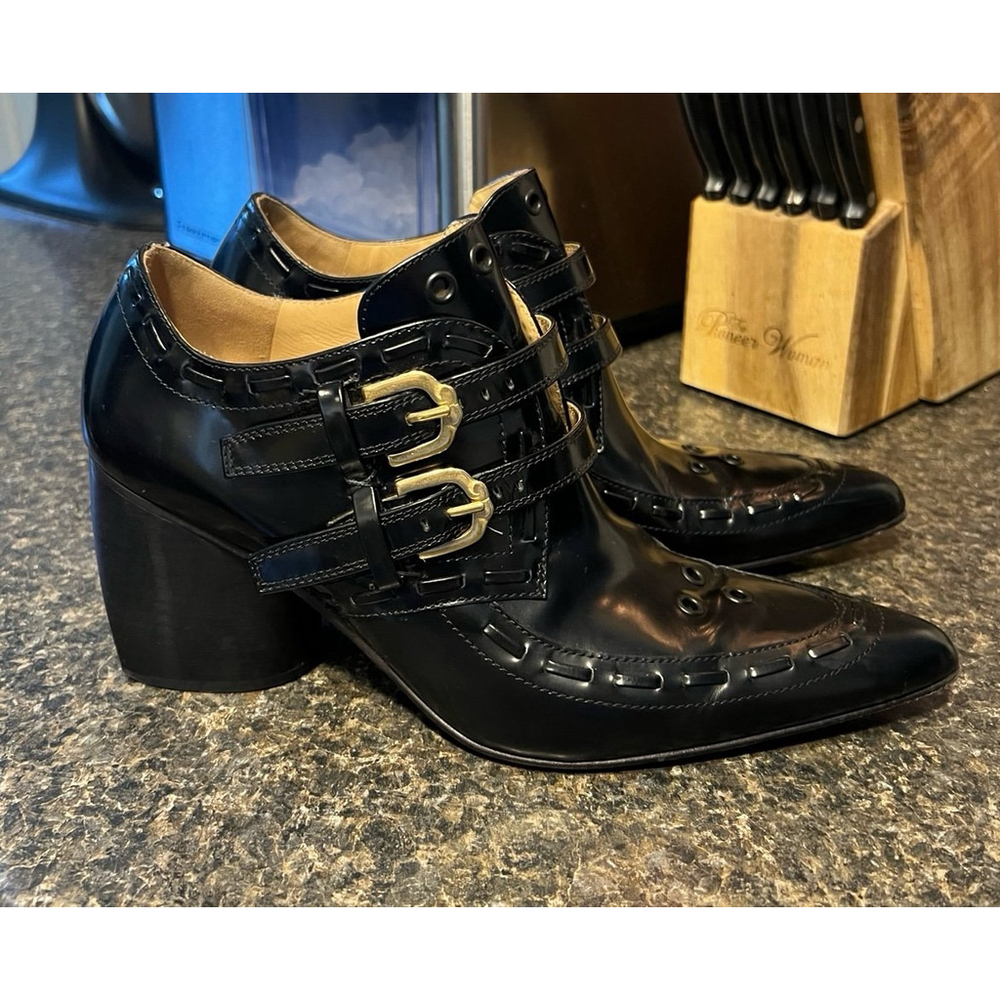 Joseph Black Glossed Leather Eyelet Embellished Pointed Toe Ankle Boots
